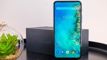 Bertempat di kota Valencis, Spanyol, Asus resmi merilis Zenfone 6.  Foto: GSM Arena