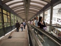Potret Eskalator Paling Unik di Dunia