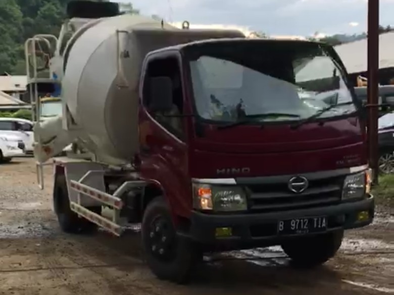 44 Koleksi Gambar Mobil Molen Gratis