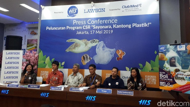 Konferensi pers Gerakan Sayonara Kantong Plastik (Wahyu/detikcom) Konferensi pers Gerakan Sayonara Kantong Plastik (Wahyu/detikcom)