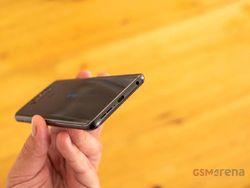 Penampakan Zenfone 6, Ponsel Anyar Asus Harga Rp  8 Jutaan