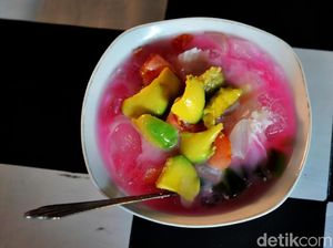 Legit dan Segar, Berbuka Puasa dengan Es Sirup Legendaris Ciamis