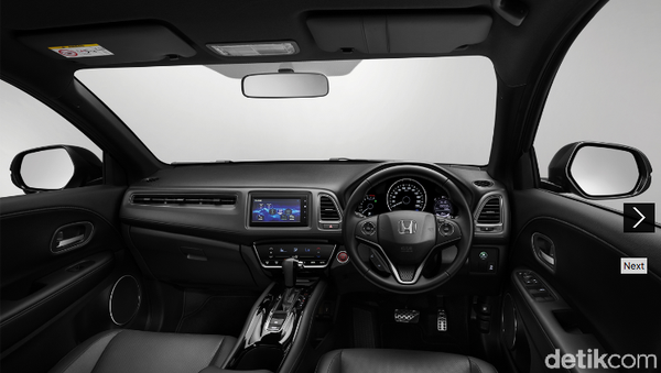 Interior Serba Hitam Honda HR-V