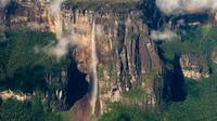Air terjun ini berada di Taman Nasional Canaima. Lokasinya berada di taman nasional bagian tenggara Venezuela. (iStock)