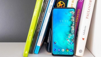Bagaimana menurut kamu Zenfone 6 setelah melihat tampilan, spesifikasi dan fitur yang dimilikinya? Coba tulis pendapat kamu di kolom komentar ya...Foto: GSM Arena