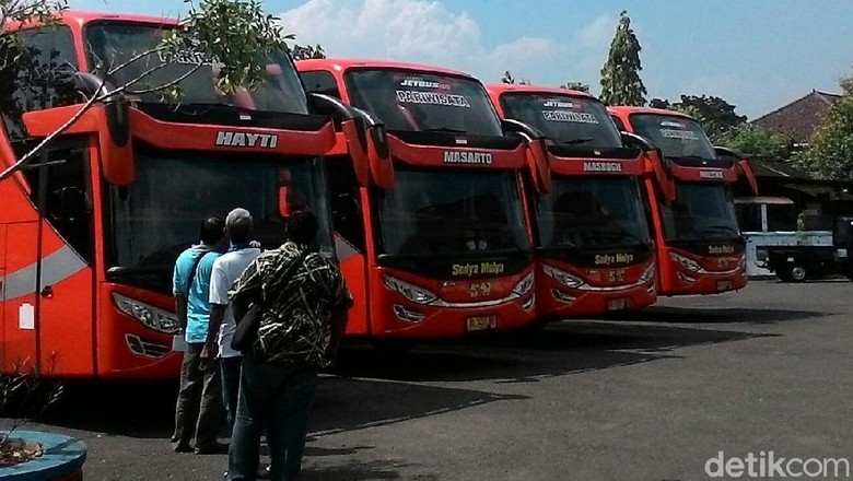 Ada 1.000 Lebih Bus dan Angkot yang Siap Layani Pemudik di Wonogiri Ada 1.000 Lebih Bus dan Angkot yang Siap Layani Pemudik di Wonogiri