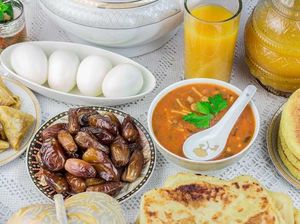 5 Trik Memilih Makanan Sahur yang Gampang Dicerna Tubuh