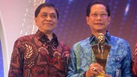 Berdasarkan hasil penilaian panel Tim Juri Investor Awards 2019, BCA diapresiasi sebagai bank yang berhasil menjaga kinerja bisnis dan terbukti unggul dengan pencapaian kapitalisasi pasar di atas Rp10 Triliun di tengah persaingan perbankan yang semakin kompetitif. Istimewa