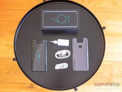 Penampakan Zenfone 6, Ponsel Anyar Asus Harga Rp  8 Jutaan