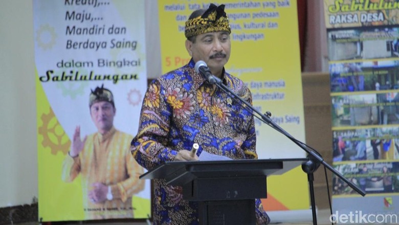 Menpar Arief memimpin rakornas pariwisata di Kabupaten Bandung (Wisma Putra/detikcom) Menpar Arief memimpin rakornas pariwisata di Kabupaten Bandung (Wisma Putra/detikcom)