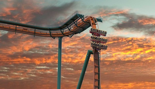 Traveler akan dihempaskan dari ketinggian sekitar 75 meter, lalu melaju mengikuti kelak-kelok jalur selama kurang lebih 3 menit 25 detik. (Canada Wonderland) Traveler akan dihempaskan dari ketinggian sekitar 75 meter, lalu melaju mengikuti kelak-kelok jalur selama kurang lebih 3 menit 25 detik. (Canada Wonderland)