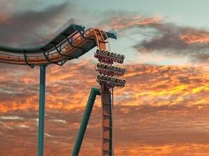 Ngeri! Kabelnya Putus, Roller Coaster Tertinggi Sedunia Mesti Ditutup