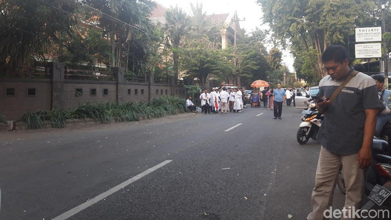 Usai Doakan Prabowo Menang, Massa Forum Umat Islam Bubarkan Diri Usai Doakan Prabowo Menang, Massa Forum Umat Islam Bubarkan Diri
