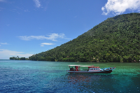 10 Pantai Populer Di Sulawesi Yang Wajib Dikunjungi