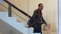 Dalam perkara ini, Markus merupakan satu dari delapan tersangka e-KTP yang diproses KPK. Selain Markus, ada tujuh orang lain yang sudah diproses KPK, mulai penyidikan hingga kini sudah divonis bersalah. Dia dijerat KPK dengan 2 sangkaan, yaitu terkait kasus korupsi proyek e-KTP dan terkait dugaan merintangi penyidikan. Atas 2 sangkaan itu, KPK tengah mempertimbangkan untuk menggabungkannya dalam 1 berkas.