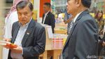 Keliling Doha Festival City, JK Belanja Buku