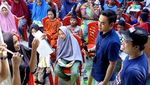 Warga Pulau di Sulsel Ini Ramai-ramai Tukar Uang untuk Lebaran