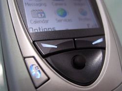 Nokia 7650, Ponsel Legendaris yang Bertabur Inovasi