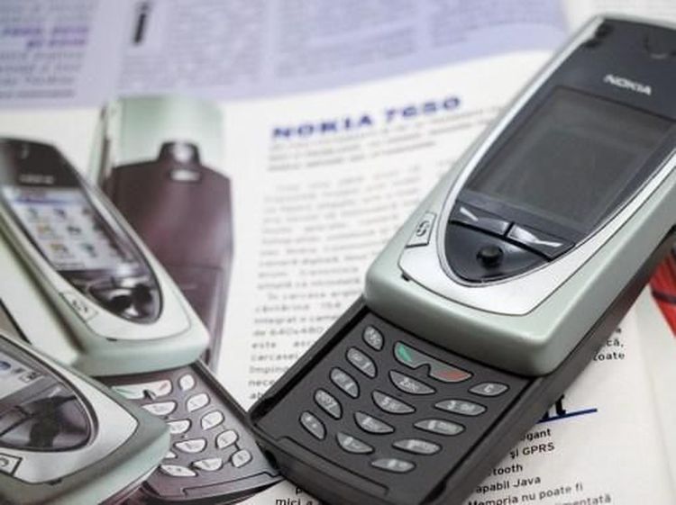 Nostalgia Nokia 7650, HP Legendaris yang Serba Pertama