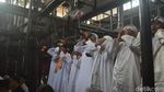 Foto: 1 Masjid, 7 Muazin yang Azan
