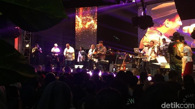 Glenn Sukses Meriahkan Ramadhan Jazz Festival 2019