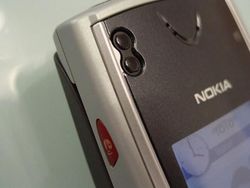 Nokia 7650, Ponsel Legendaris yang Bertabur Inovasi