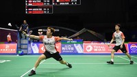 Pada pertandingan fase grup 1B yang dihelat di Guangxi Sport Center, Nanning, China, Minggu (19/5/2019), Indonesia membuka kemenangan lewat ganda andalannya Kevin Sanjaya/Marcus Fernaldi Gideon. 