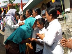 Sederet Foto yang Sentuh Semangat Toleransi di Indonesia