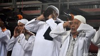 Azan pitu alias azan tujuh telah berlangsung lama, dan dulunya sebagai penolak racun.