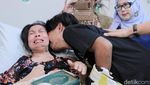 Momen Haru Pertemuan TKW Aminah dan Keluarga di Bulan Ramadhan