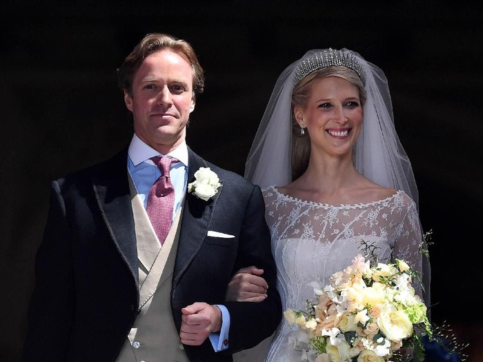 WINDSOR, ENGLAND - MAY 18: Lady Gabriella Windsor and Thomas Kingston leave after marrying in St Georges Chapel on May 18, 2019 in Windsor, England. (Photo by Victoria Jones - WPA Pool/Getty Images