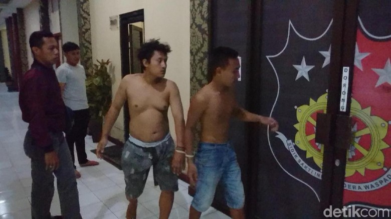 17 Pengeroyok Seorang Remaja Hingga Tewas di Trenggalek Diamankan 17 Pengeroyok Seorang Remaja Hingga Tewas di Trenggalek Diamankan