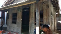 Rumah Zohri sebelum direnovasi. Kementerian PUPR mengerjakan renovasi rumah ini di Kabupaten Lombok Utara, Provinsi Nusa Tenggara Barat. Istimewa/Kementerian PUPR.