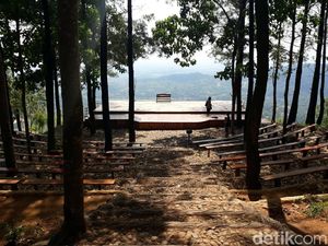 Foto: Puncak Becici yang Lagi Sepi