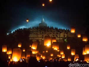Maaf! Tak Ada Pesta Lampion di Candi Borobudur Saat Malam Tahun Baru