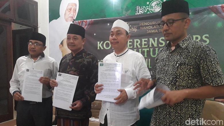 Bahtsul Masail PWNU Jatim: Aksi People Power Haram Bahtsul Masail PWNU Jatim: Aksi People Power Haram