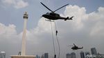 TNI Pamer Teknik Fast Roping untuk Pengamanan 22 Mei