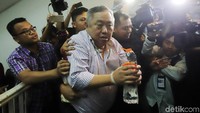 Lieus menyebut penangkapan dirinya atas kasus dugaan makar sebagai bagian dari perjuangan. Tapi Lieus Sungkharisma menegaskan tidak akan menjawab pertanyaan saat diperiksa penyidik.