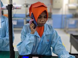 Melihat Langsung Perakitan Redmi Note 7 di Batam