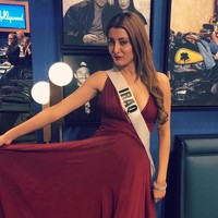 Dalam ajang Miss Universe 2017, Sarah Idan juga dianggap mencetak sejarah. Seperti dikutip Heavy, wanita cantik 29 tahun itu menjadi orang Irak pertama yang mengikuti Miss Universe dalam 45 tahun. Foto: Getty Images