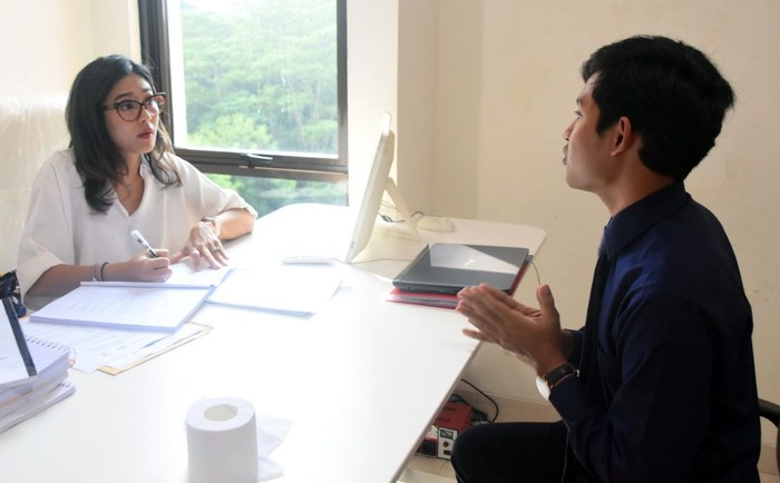 Program Studi Vokasi Humas UI menyelenggarakan uji talenta Kerja berbasis kompetensi mata kuliah. Dian Sastrowardoyo menjadi salah satu pengujinya.