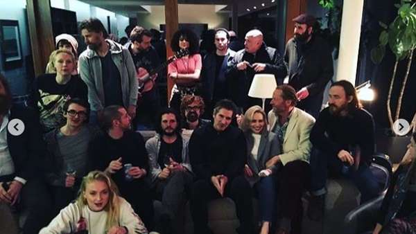 Kebersamaan Para Cast Game of Thrones di Luar Syuting Kebersamaan Para Cast Game of Thrones di Luar Syuting