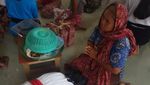 Momen Waisak yang Merekatkan Keluarga di Lombok