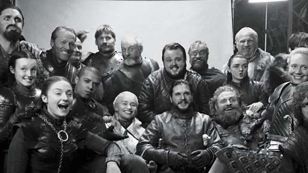 Kebersamaan Para Cast Game of Thrones di Luar Syuting Kebersamaan Para Cast Game of Thrones di Luar Syuting