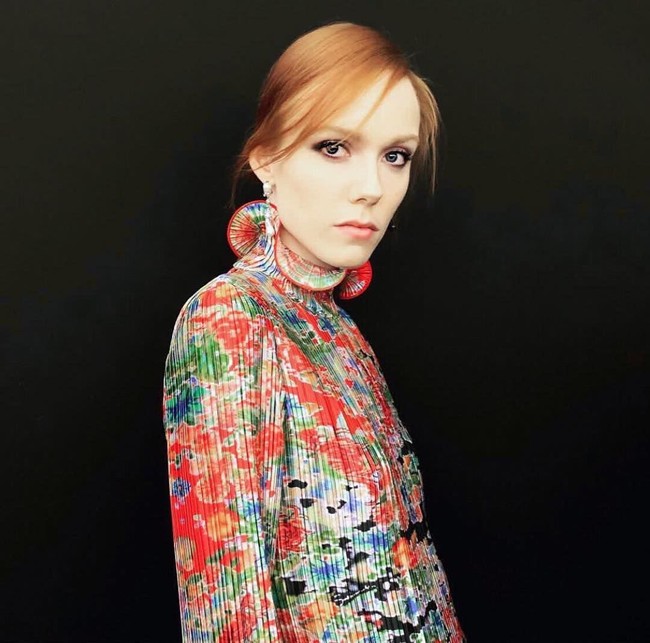 Pemilik nama asli Kiki Diede Hanneloek Willems yang berasal dari Belanda ini memiliki tinggi 177 cm dengan lingkar pinggang 23 inci dan pinggul 34 inci. Foto: Instagram @kdhwillems