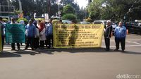 Karyawan Kominfo demo tuntut pertanggungjawaban dana koperasi