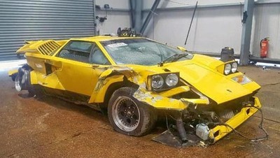 Wujud Lamborghini Remuk yang Dilelang Rp 5 Miliar
