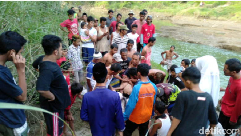 Terpeleset Saat Memancing, Bocah di Kebumen Tewas Tenggelam Terpeleset Saat Memancing, Bocah di Kebumen Tewas Tenggelam