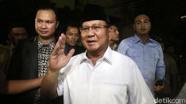 Ditanya Jatah Impor, Inas Singgung Saham Prabowo di Pabrik Gula