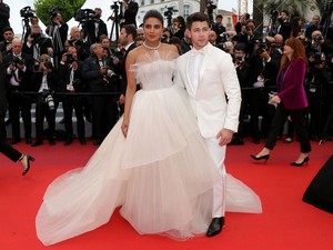 Ucapan Romantis Priyanka Chopra dan Nick Jonas di Ultah Pertama Pernikahan